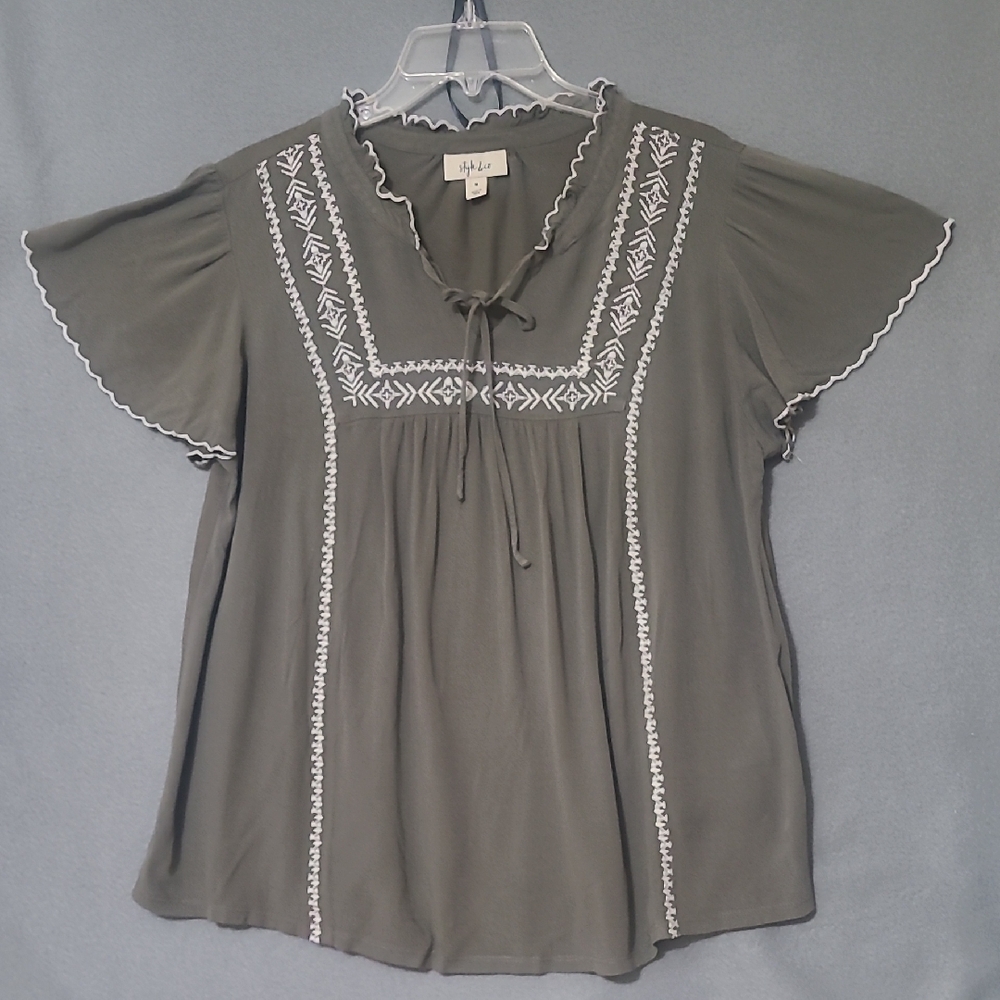Style & Co Women's Green Embroidered Flutter Sleeve Peasant Blouse - Size Medium